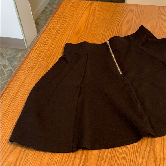 H & M Divided “Skater” skirt.  Small.   Black. - Picture 7 of 10
